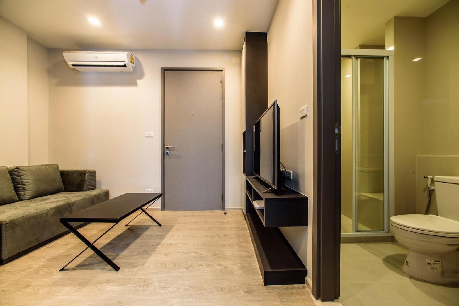The Base Central Pattaya By Nkl 외부 사진